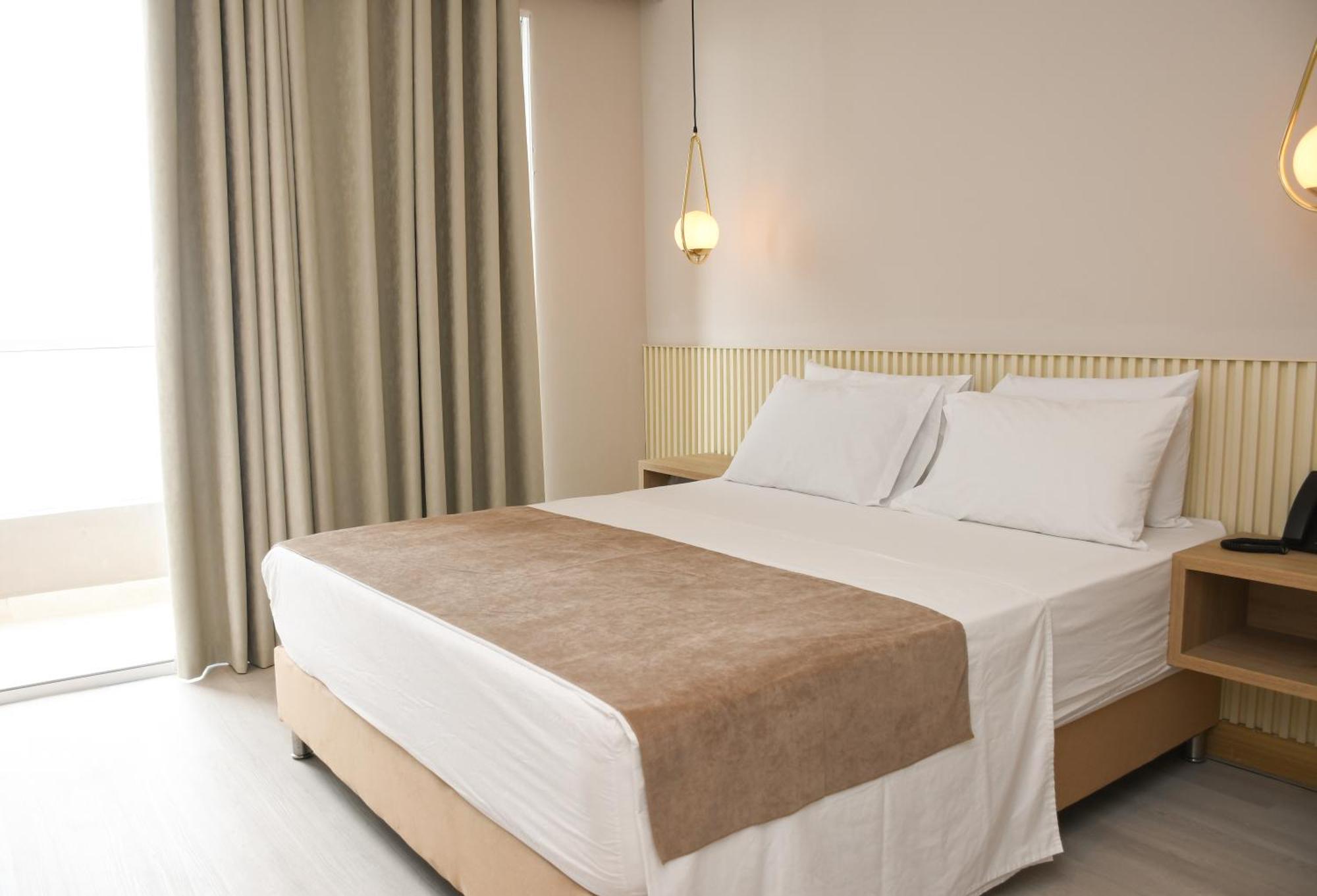 Ciela Hotel Coveñas Eksteriør billede